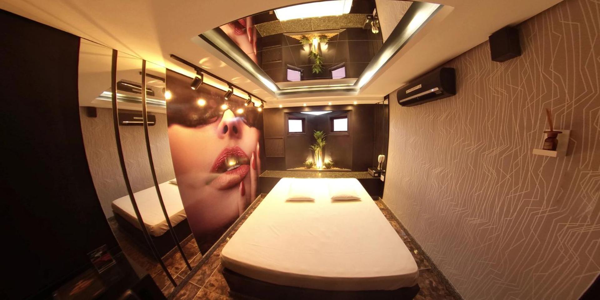 Paradiso - Hotel del amor *