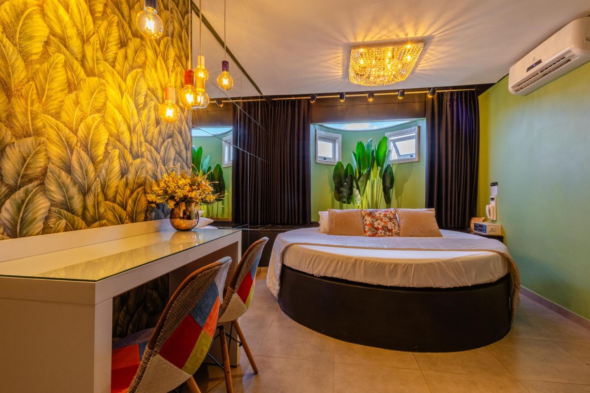 Paradiso - Hotel del amor